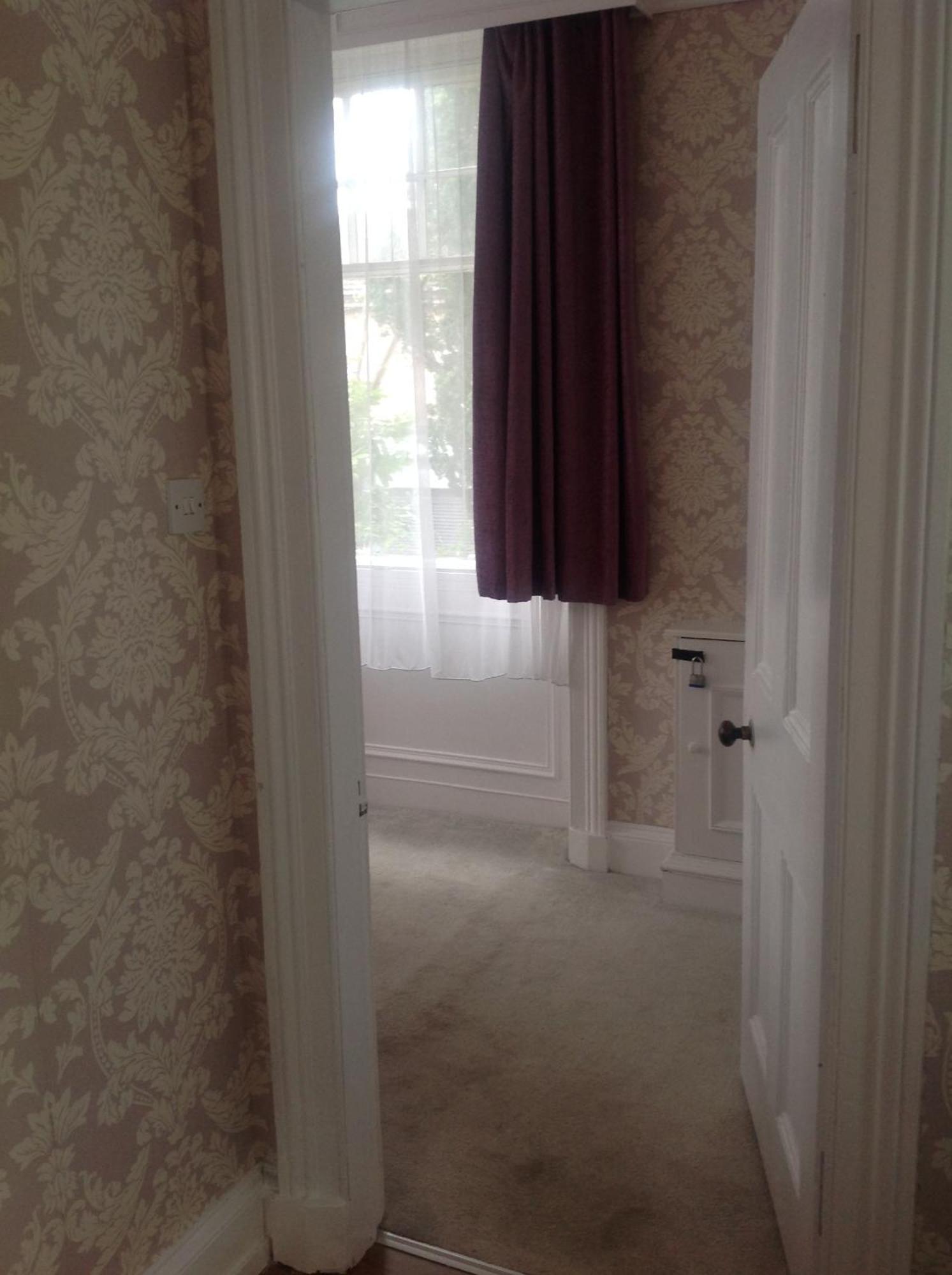 บัสบี้ อพาร์ตเมนต์ Apartment กลาสโกว์ ภายนอก รูปภาพ